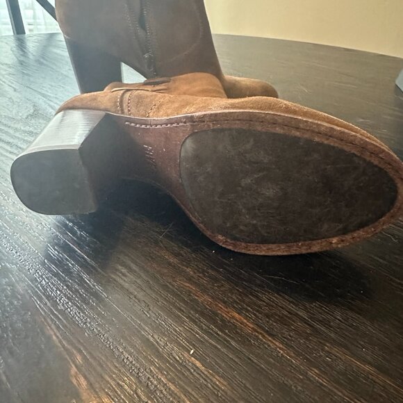 Tory Burch Suede Open Toe Wedges, Size 6.5 - Picture 2 of 2